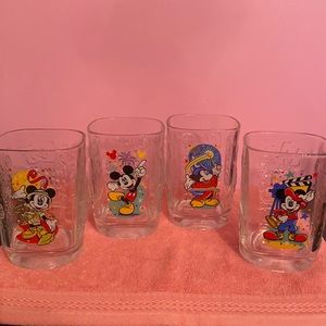 McDonalds Mickey set of 4 complete Glasses